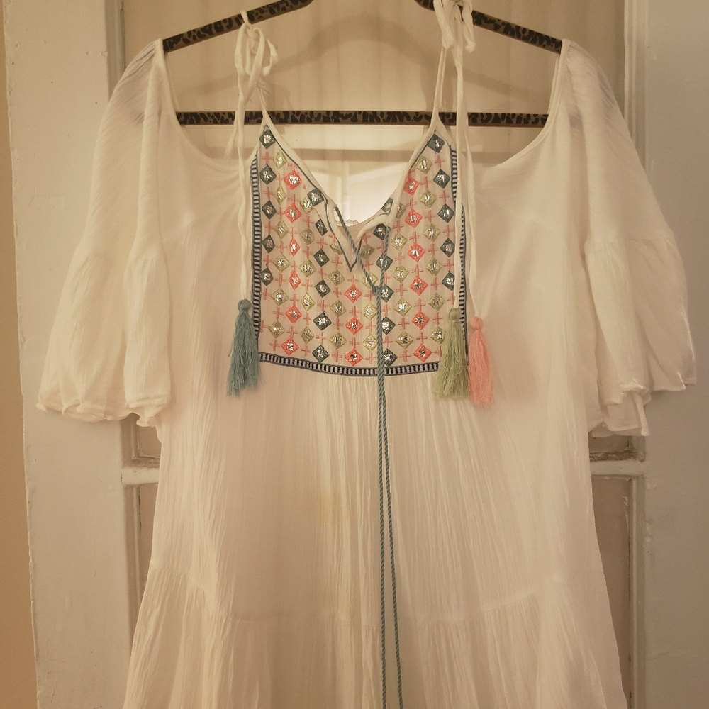 Vintage White French Linen Peekaboo Sleeve Tunic